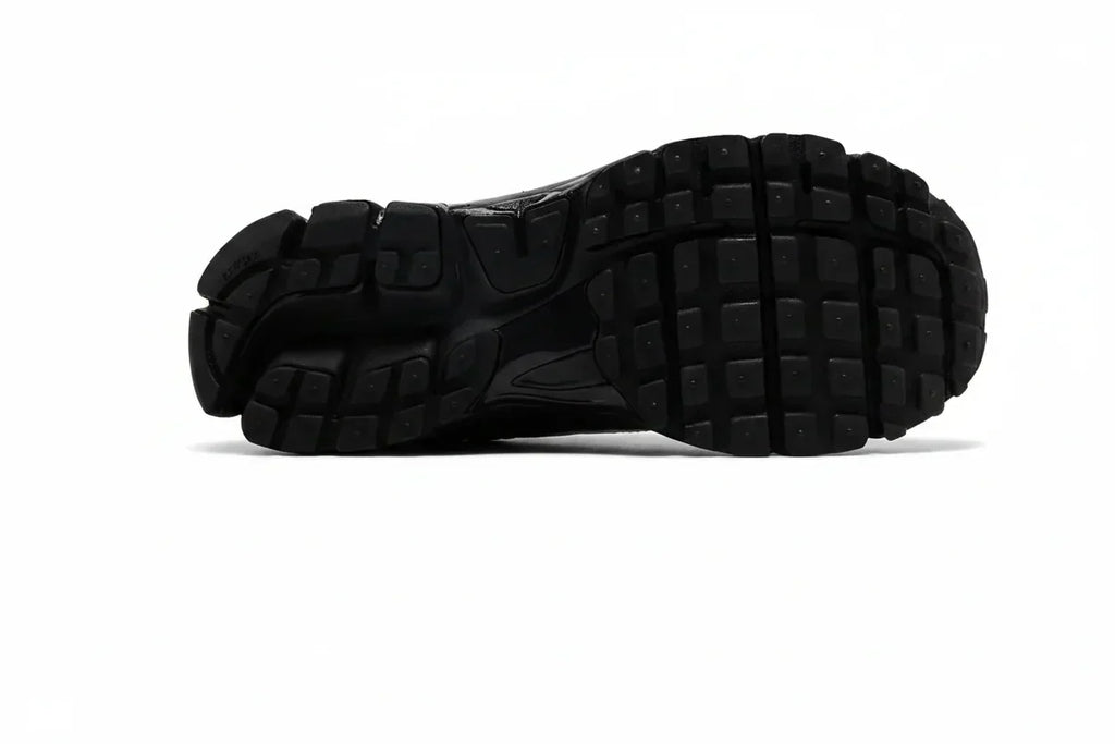 Wmns Air Zoom Vomero 5 'Black White'