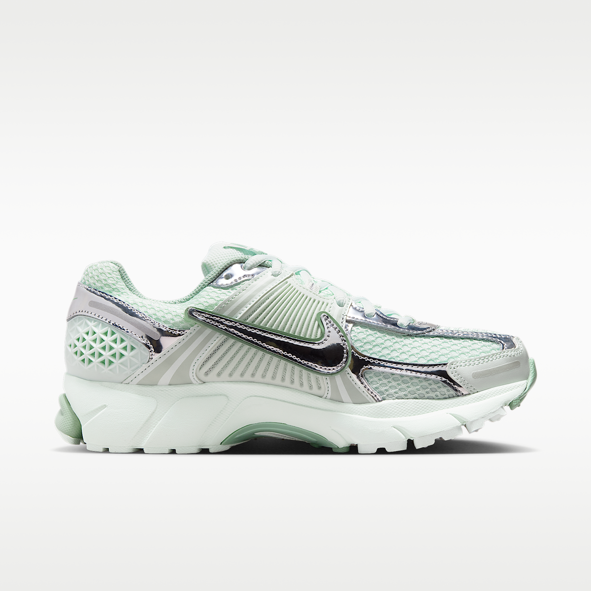 Zoom Vomero 5 Barely Green