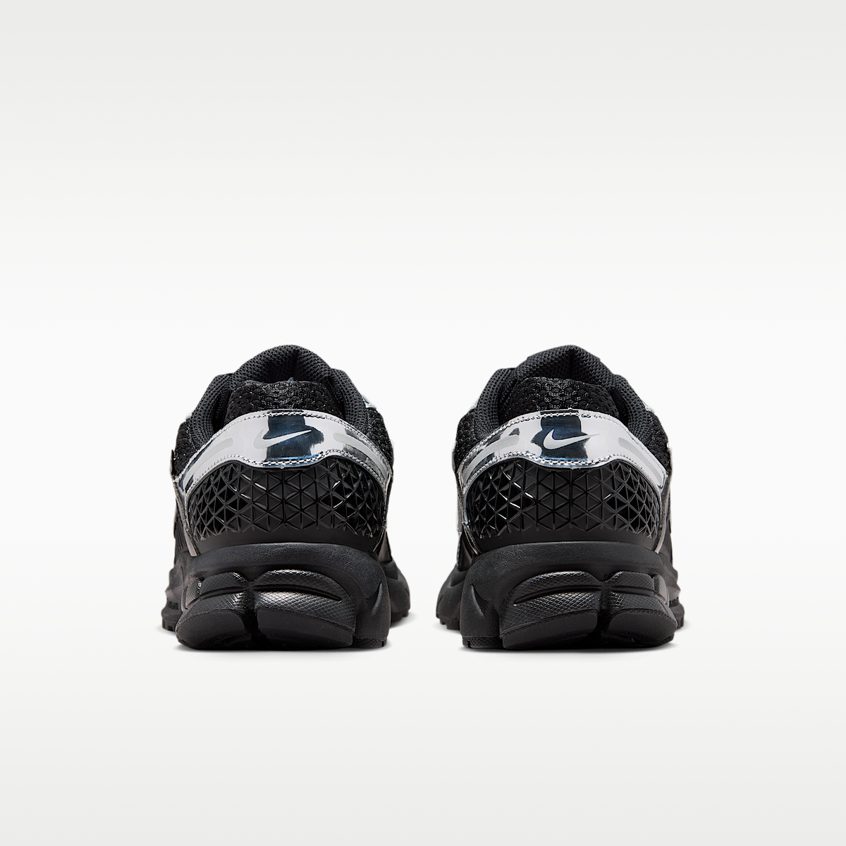 Zoom Vomero 5 Black Chrome/Iron Grey